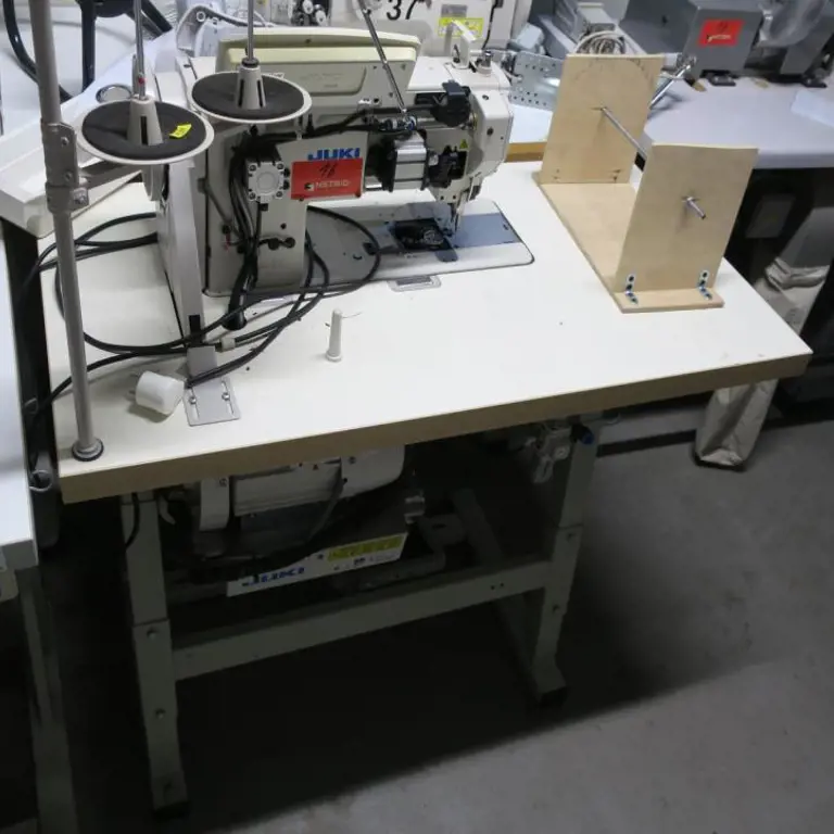 One needle machine Juki LU-1511N-7